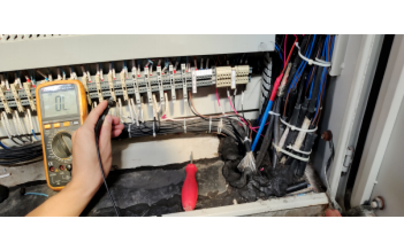 脱盐水控制柜24V电源正接地电阻等于零-北京时博体育在线注册,时博体育（中国）