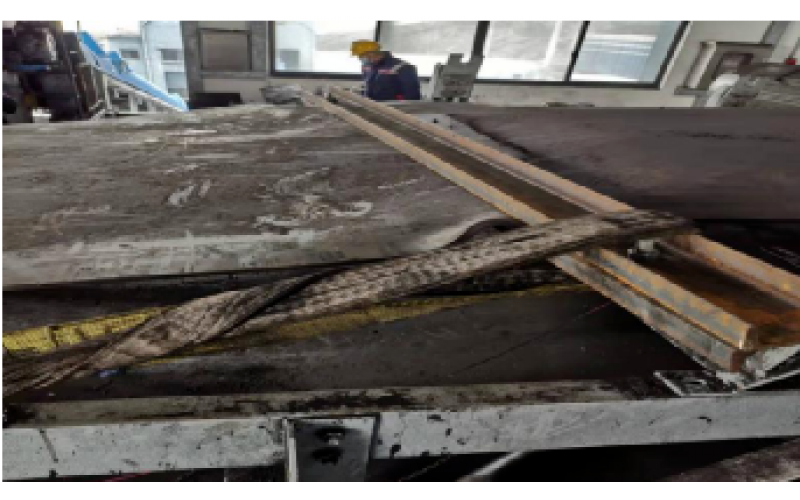 KWZK时博体育在线注册,时博体育（中国）钢丝输送带硫化机胶接工艺流程分享